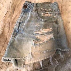 American Eagle size 6 shorts